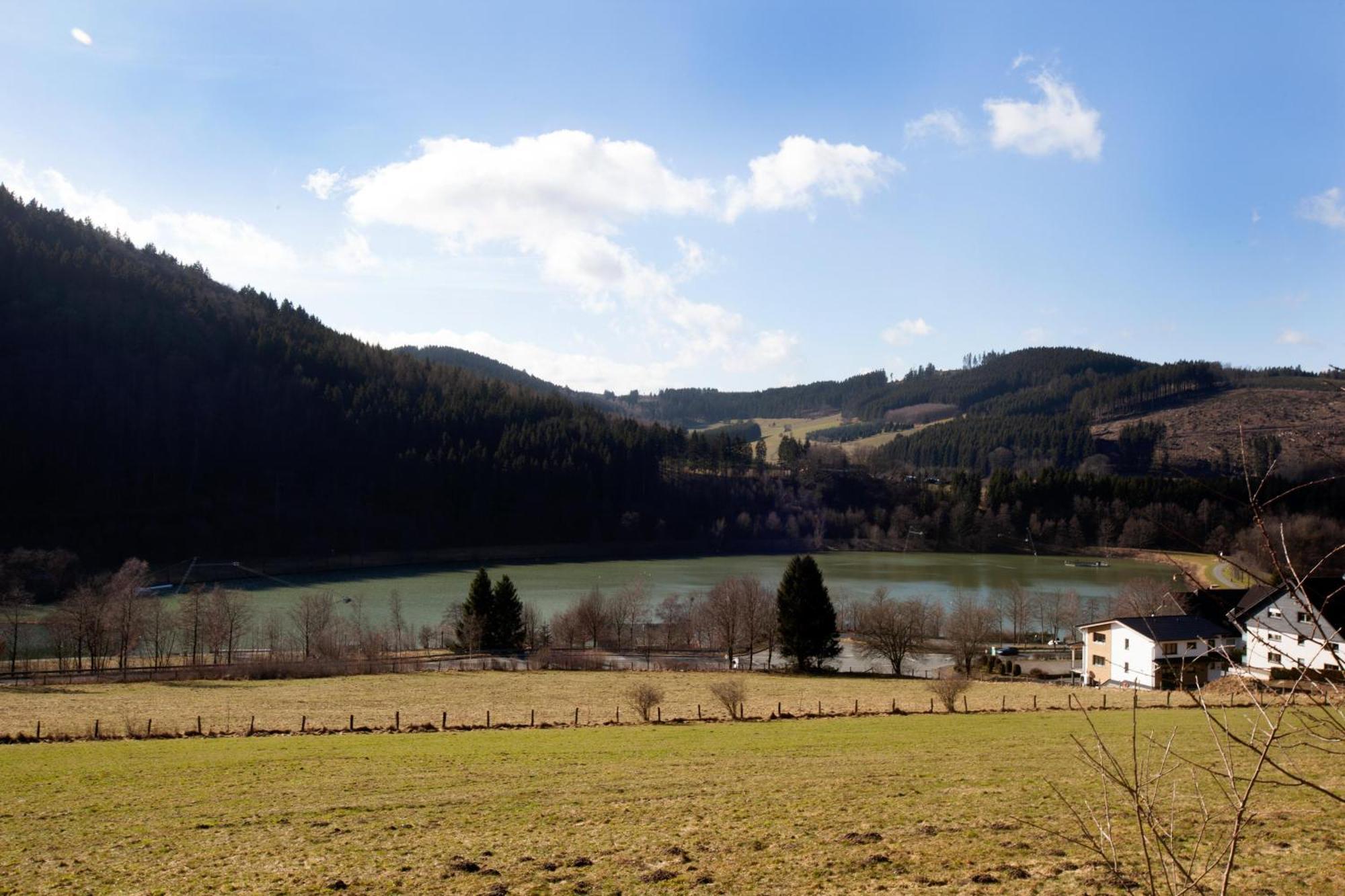 Fewo Hoher Eimberg Niedersfeld Apartment Winterberg Bagian luar foto